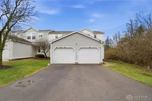 2289 Nutmeg Ct, Fairborn, OH 45324 - Photo 2