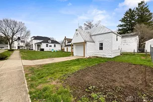 618 W Jefferson St, New Carlisle, OH 45344 - Photo 60