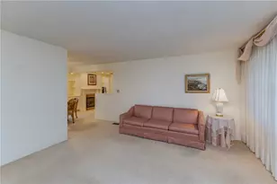 7201 Belle Plain Dr, Huber Heights, OH 45424 - Photo 4