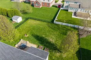 4192 Grace Cir, Beavercreek, OH 45431 - Photo 2