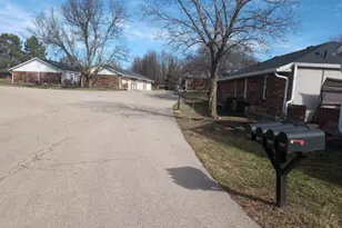 6366 Jason Ln, Dayton, OH 45459 - Photo 6