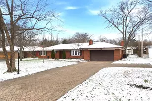 361 Cardigan Rd, Centerville, OH 45459 - Photo 1