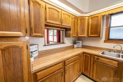 510 Ohio Avenue, Troy, OH 45373 - Photo 10