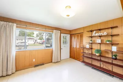 510 Ohio Avenue, Troy, OH 45373 - Photo 4