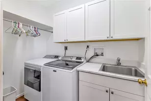 1015 Rubicon Rd, Dayton, OH 45409 - Photo 10