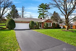 1204 Waving Willow Dr, Kettering, OH 45409 - Photo 2