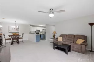 3043 Cumberland Ln, Beavercreek, OH 45431 - Photo 8