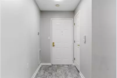 3043 Cumberland Lane #104, Beavercreek, OH 45431 - Photo 4