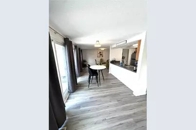 5906 Troy Villa Boulevard, Huber Heights, OH 45424 - Photo 6