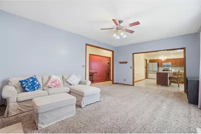 661 Willow Point Court, Troy, OH 45373 - Photo 10