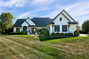 701 Grand Wood Ct, Clear Creek Township, OH 45066 - Photo 1