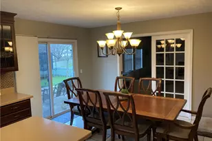 2882 Red Oak Cir, Troy, OH 45373 - Photo 8