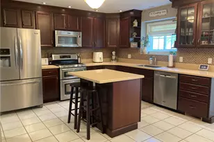 2882 Red Oak Cir, Troy, OH 45373 - Photo 6