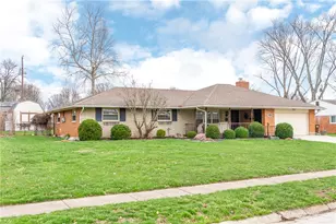 321 Grantham Dr, Englewood, OH 45322 - Photo 2