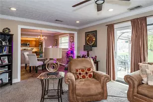 321 Grantham Dr, Englewood, OH 45322 - Photo 12