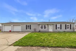 101 Sharp Ln, Greenville, OH 45331 - Photo 18