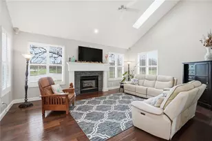 365 Pond Meadows Ct, Washington Twp, OH 45458 - Photo 10