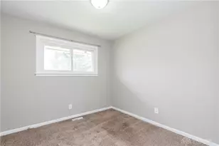 3801 Valleywood Dr, Kettering, OH 45429 - Photo 26