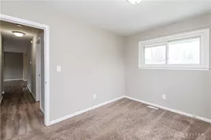 3801 Valleywood Dr, Kettering, OH 45429 - Photo 18