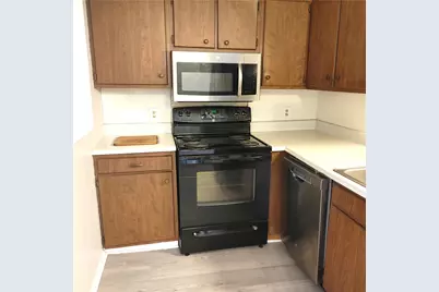 2225 Coach Drive #F, Kettering, OH 45440 - Photo 6