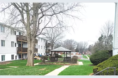 2225 Coach Drive #F, Kettering, OH 45440 - Photo 4