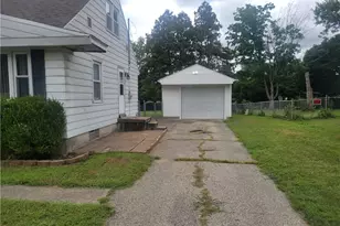 4060 Halworth Rd, Dayton, OH 45405 - Photo 2