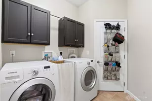 317 Beck Dr, Washington Twp, OH 45458 - Photo 20