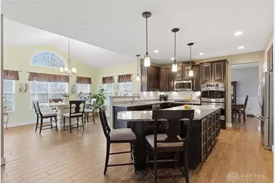 317 Beck Drive, Washington Twp, OH 45458 - Photo 12