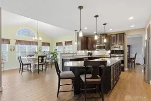 317 Beck Dr, Washington Twp, OH 45458 - Photo 12