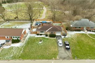 86 Shiloh Springs Rd, Harrison Twp, OH 45415 - Photo 2