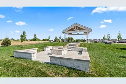 453 Hollywood Boulevard, Xenia, OH 45385 - Photo 8