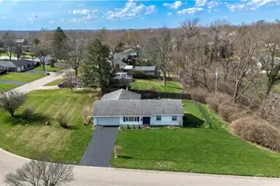 4201 Rushmore Pl, Beavercreek, OH 45430 - Photo 2