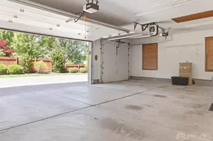 1430 Clear Springs Ct, Centerville, OH 45458 - Photo 34