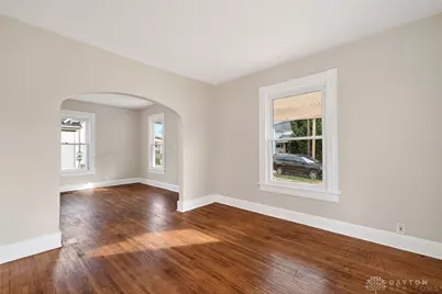 585 N Spring Street, Wilmington, OH 45177 - Photo 6