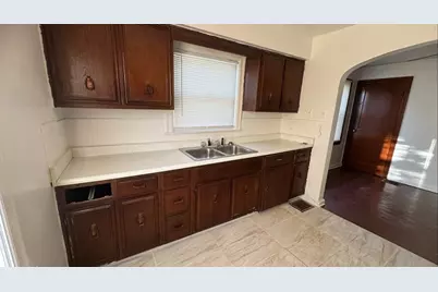 504 N Upland Avenue, Dayton, OH 45417 - Photo 4