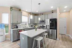 685 Dewmar Dr, Beavercreek Twp, OH 45434 - Photo 16