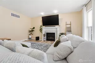 685 Dewmar Dr, Beavercreek Twp, OH 45434 - Photo 10