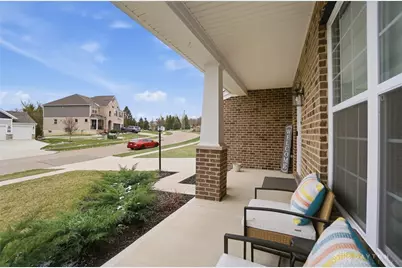 685 Dewmar Drive, Beavercreek, OH 45434 - Photo 4