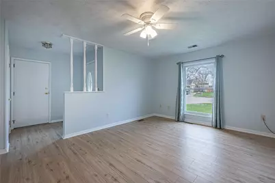 310 Evergreen Drive, Springboro, OH 45066 - Photo 2