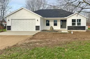 1389 Leon Dr, West Alexandria, OH 45381 - Photo 1