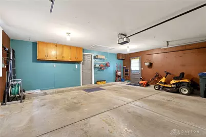 1547 Ambridge Road, Centerville, OH 45459 - Photo 28