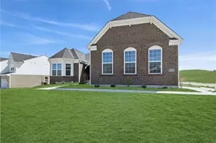 2459 Trail Vw, Turtle Creek Township, OH 45036 - Photo 2