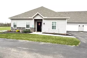 1038 Bayberry Dr, Waynesville, OH 45068 - Photo 2
