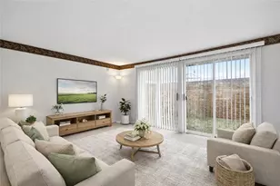 5871 Troy Villa Blvd, Huber Heights, OH 45424 - Photo 8