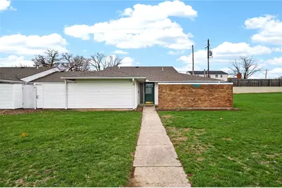 5871 Troy Villa Boulevard, Huber Heights, OH 45424 - Photo 1