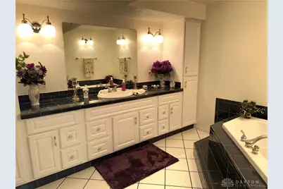 201 Sagebrush Drive, Clayton, OH 45315 - Photo 48