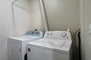 380 Oxford Oak Dr, Blacklick, OH 43004 - Photo 36