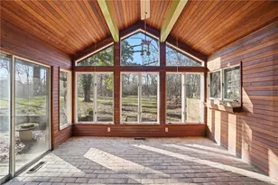 2438 Signal Hill Rd, Springfield, OH 45504 - Photo 8