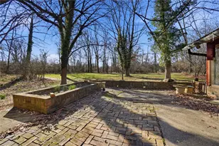 2438 Signal Hill Rd, Springfield, OH 45504 - Photo 4