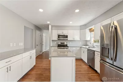 2214 Hillrise Circle, Bellbrook, OH 45305 - Photo 12